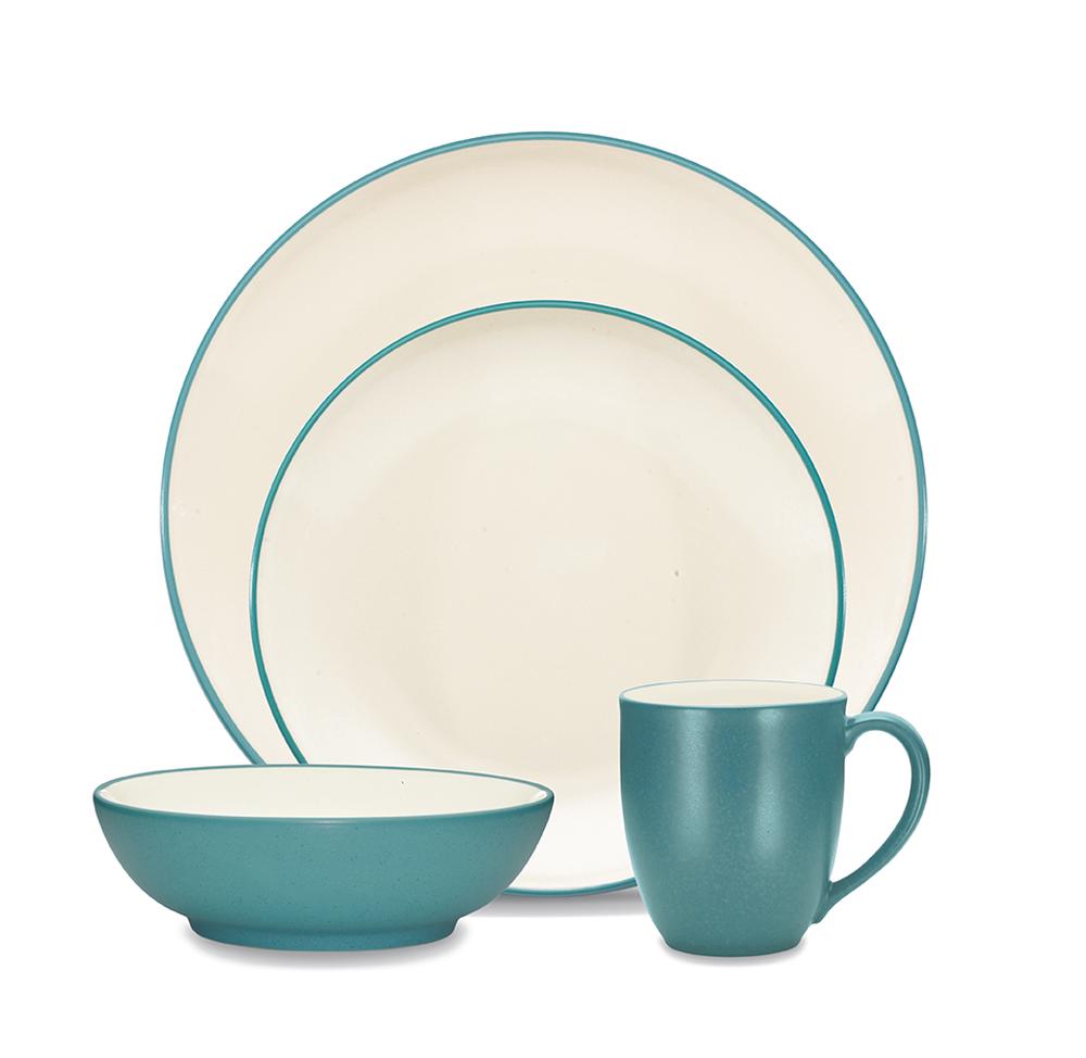 Noritake Colorwave Dinner Set (Turquoise) | Buy online at The Nile