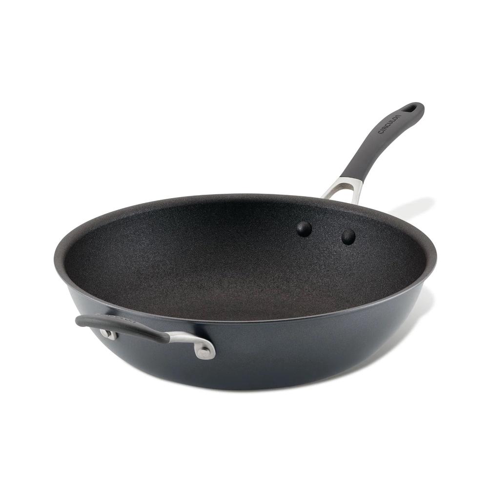 Circulon ScratchDefense A1 Nonstick Induction Open Stirfry - 34cm by Circulon - ISBN: 0051153818295