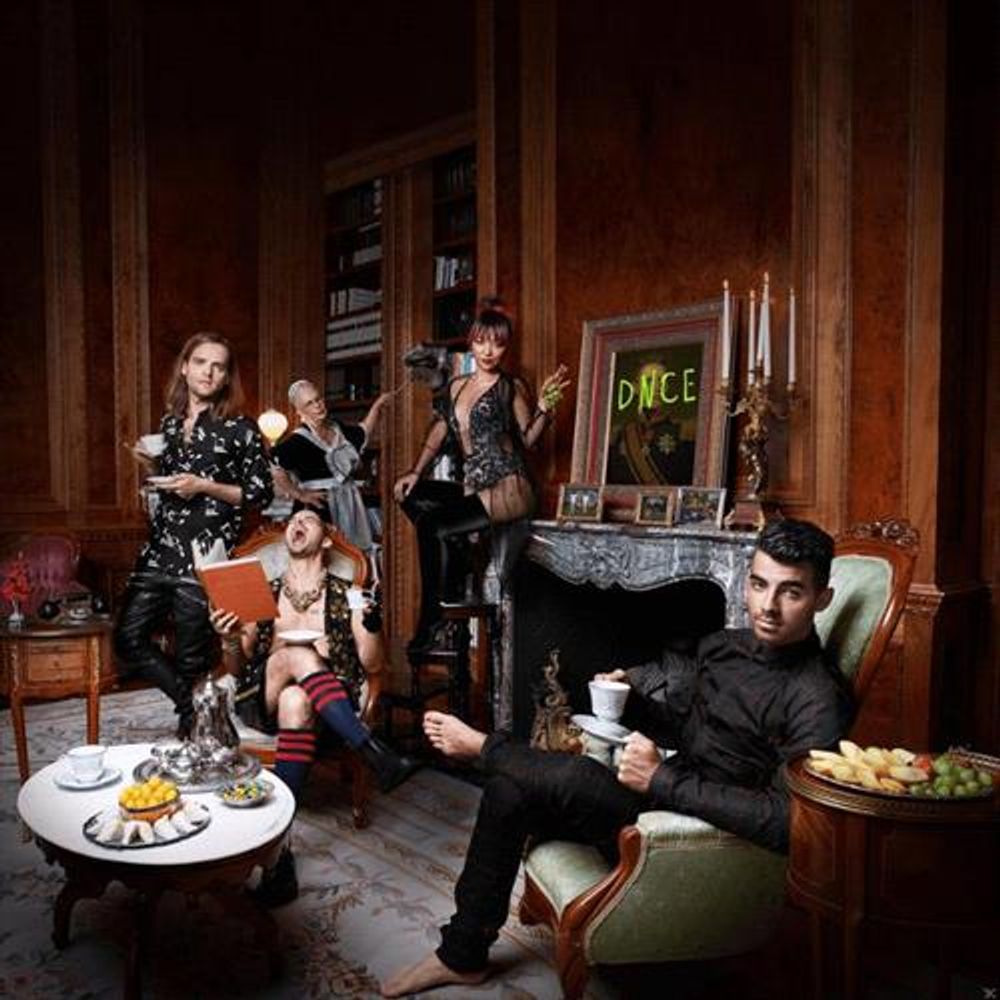 Dnce - ISBN: 0602557234848