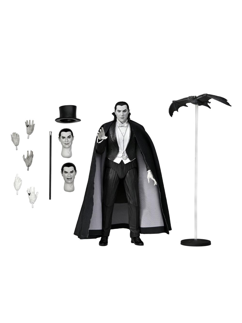 Dracula (Carfax Abbey) Universal Monsters Figure - 7 Inch, 0634482048153