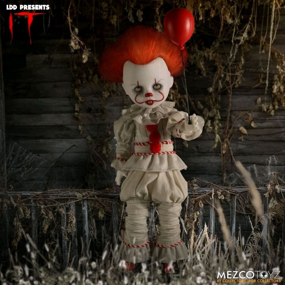 Mezco Toyz Living Dead Dolls - Pennywise 2017 by Mezco Toyz - ISBN: 0696198991352
