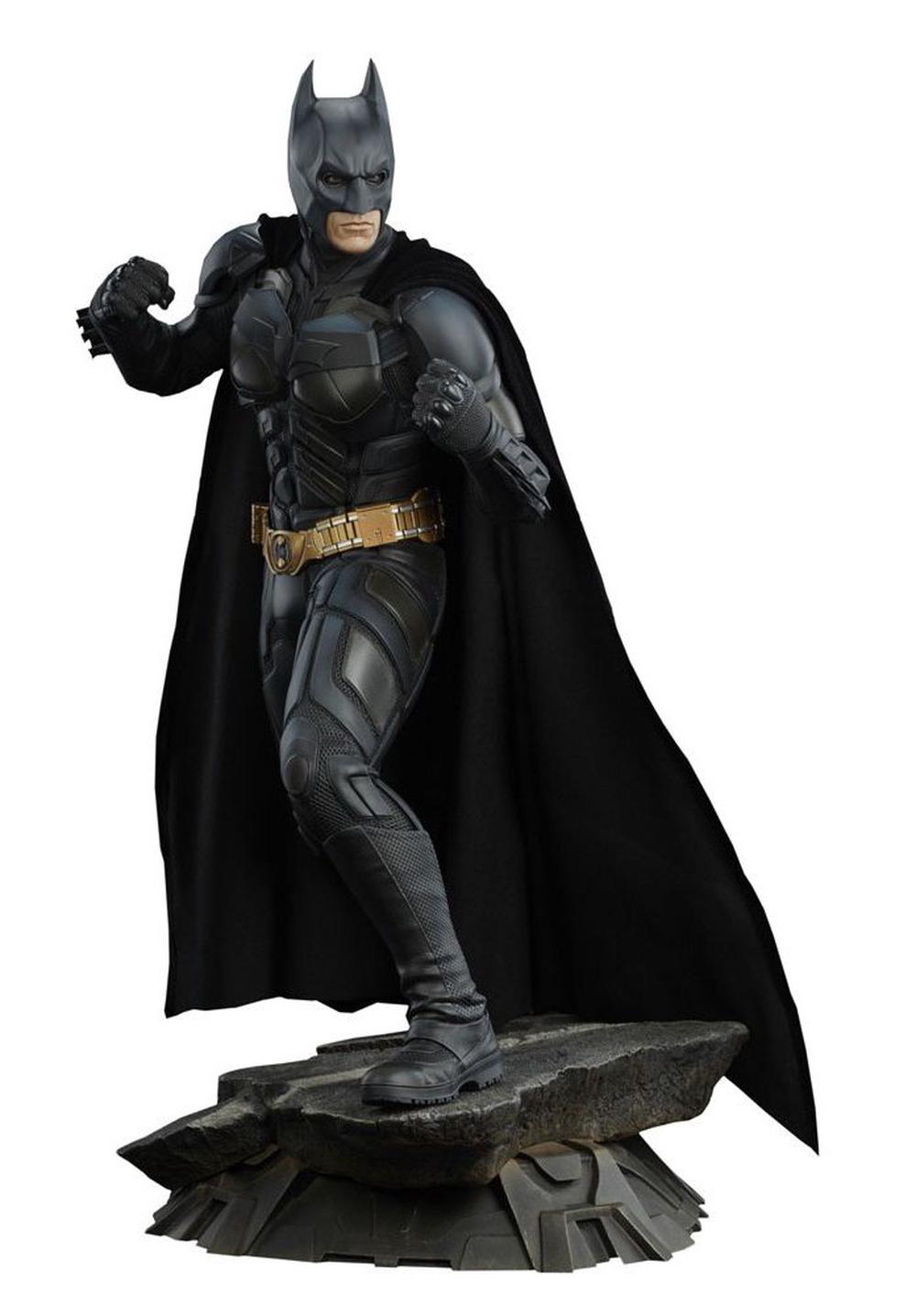 Batman Dark Knight Statue