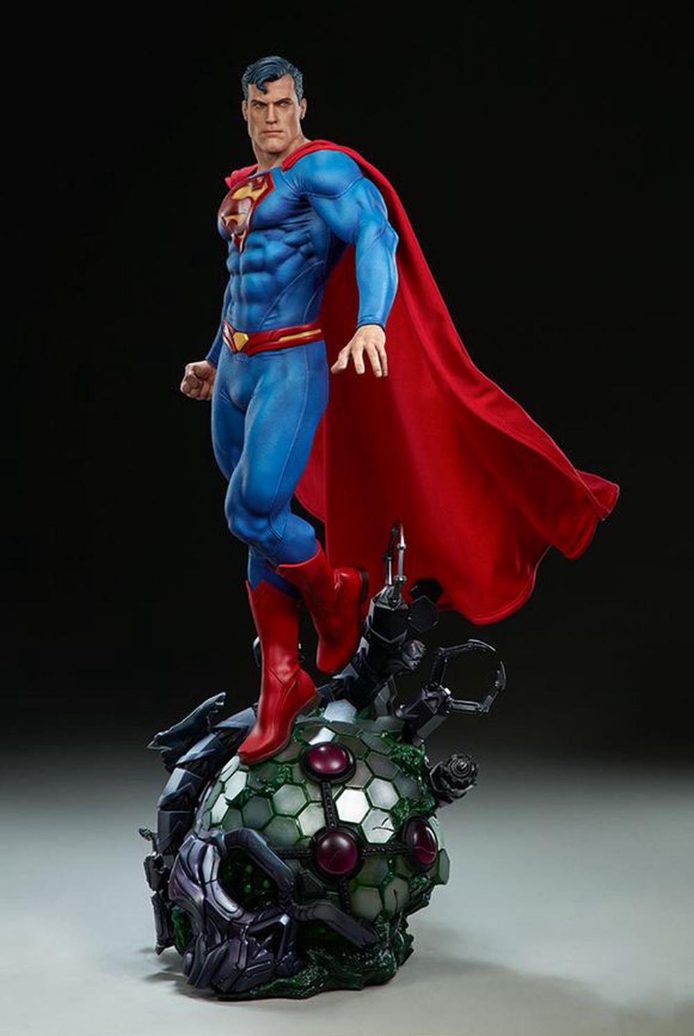 Sideshow Collectibles Superman Superman Premium Format 14 Scale Statue Buy online at The Nile