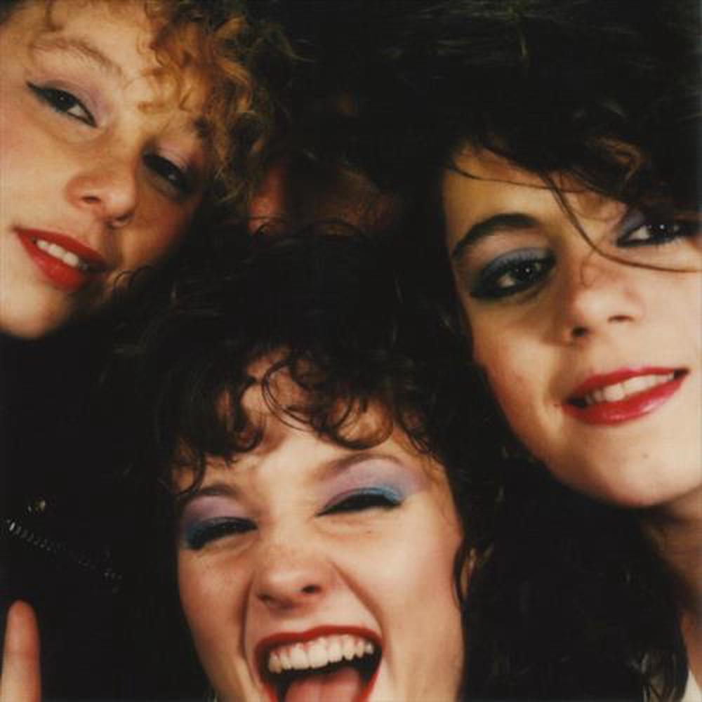 Fall In Love Not In Line, 0749846026125