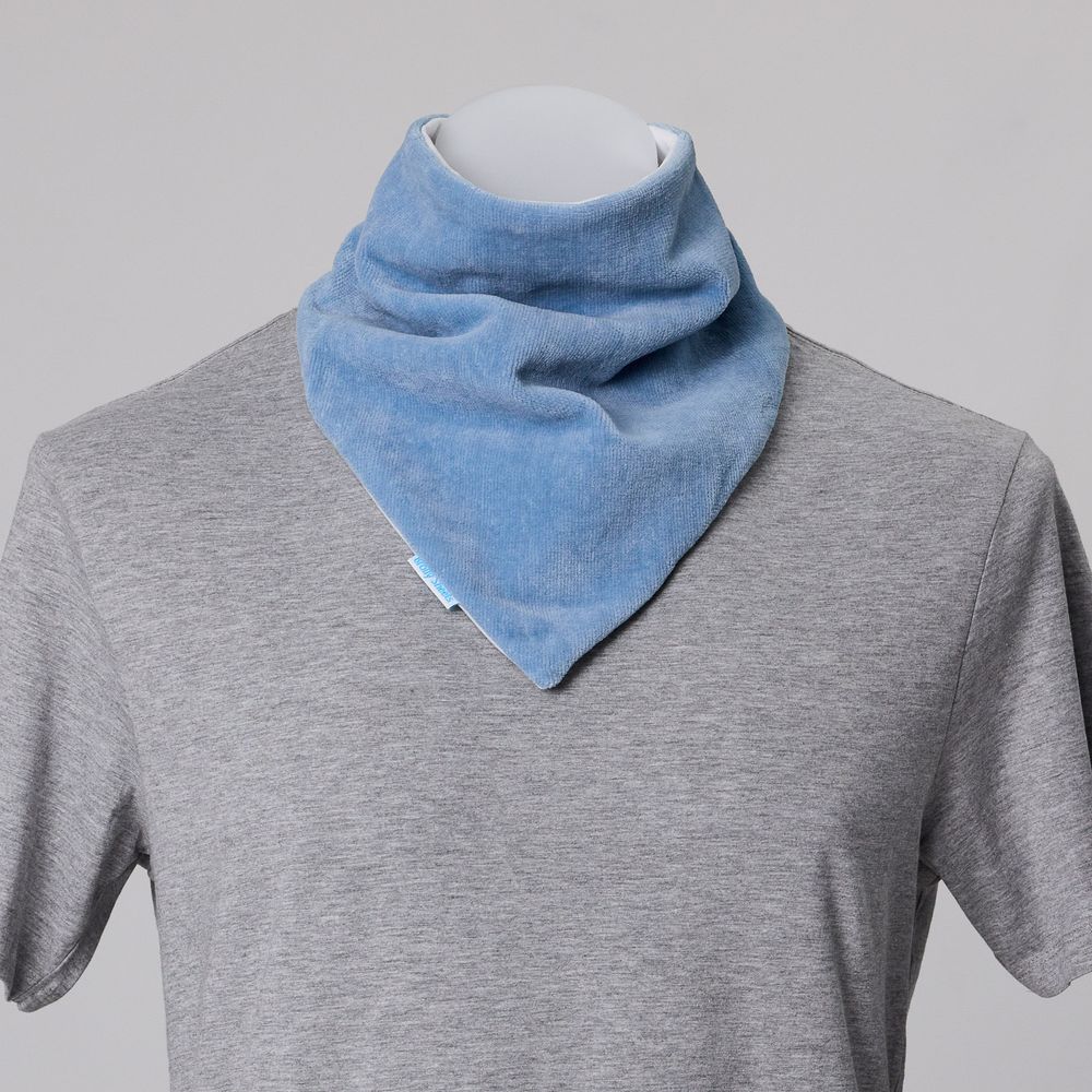 Brolly Sheets Extra Absorbent Child Bandana (Smokey Blue) by Brolly Sheets - ISBN: 0781005396502