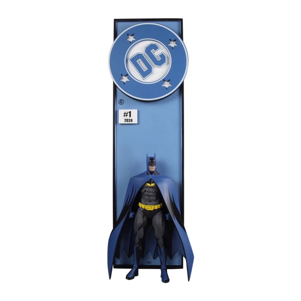 McFarlane Toys DC - Batman Comic Corner Box 1:10 Wall Art Statue - 16.5 Inch by McFarlane Toys - ISBN: 0787926302813