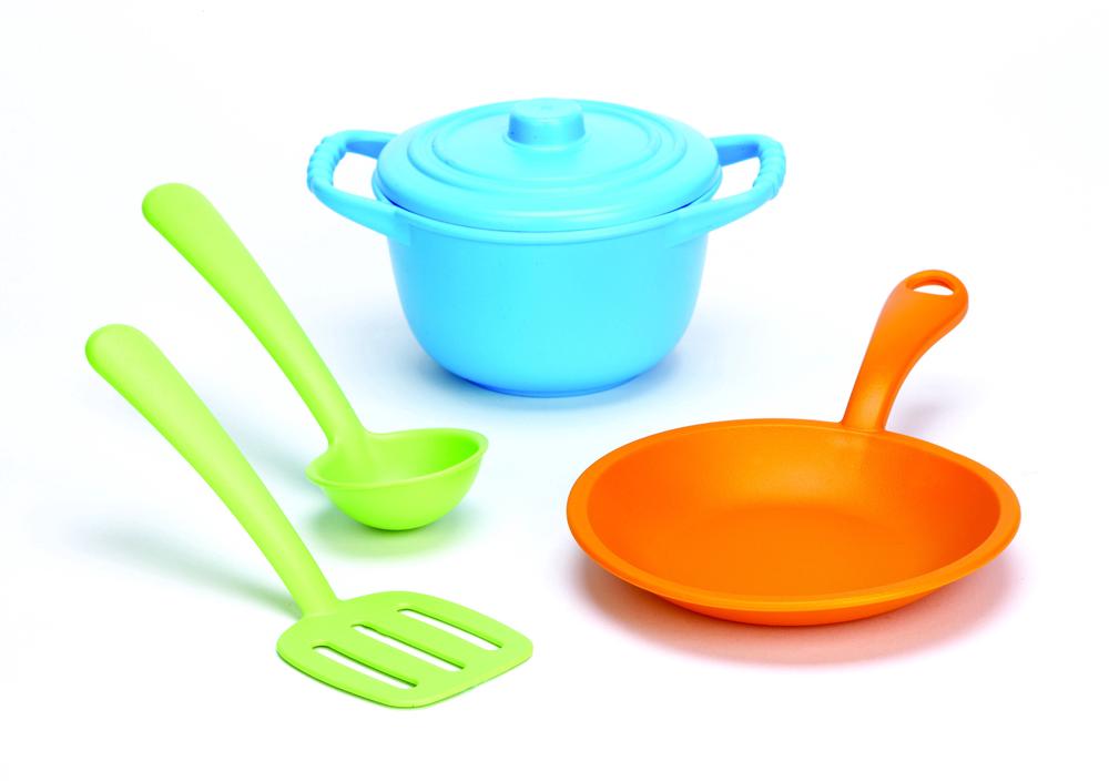 green toys kitchen