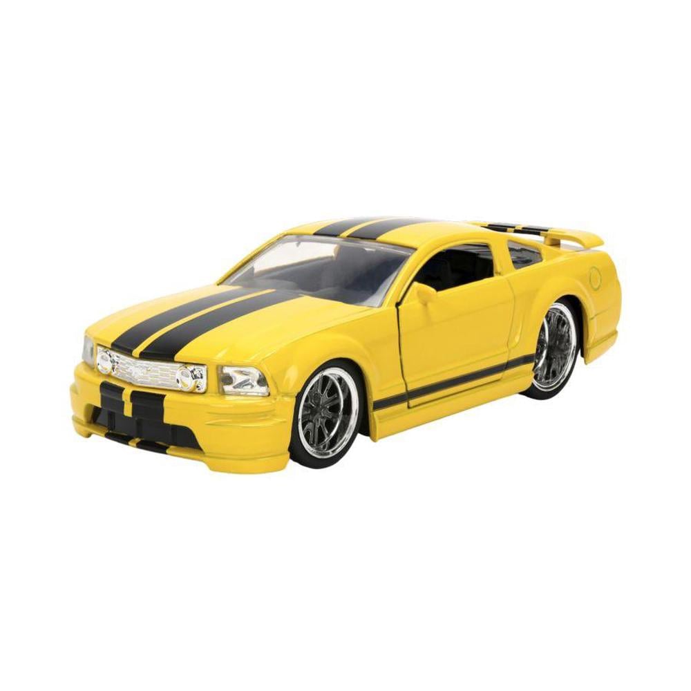 Jada Toys Fast & Furious - 1:32 2006 Ford Mustang 1:32 Scale by Jada Toys - ISBN: 0801310364383