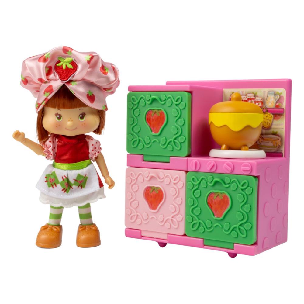 The Loyal Subjects Strawberry Shortcake - Berry Bake Shoppe Playset - 5.5 Inch, 0810122580904