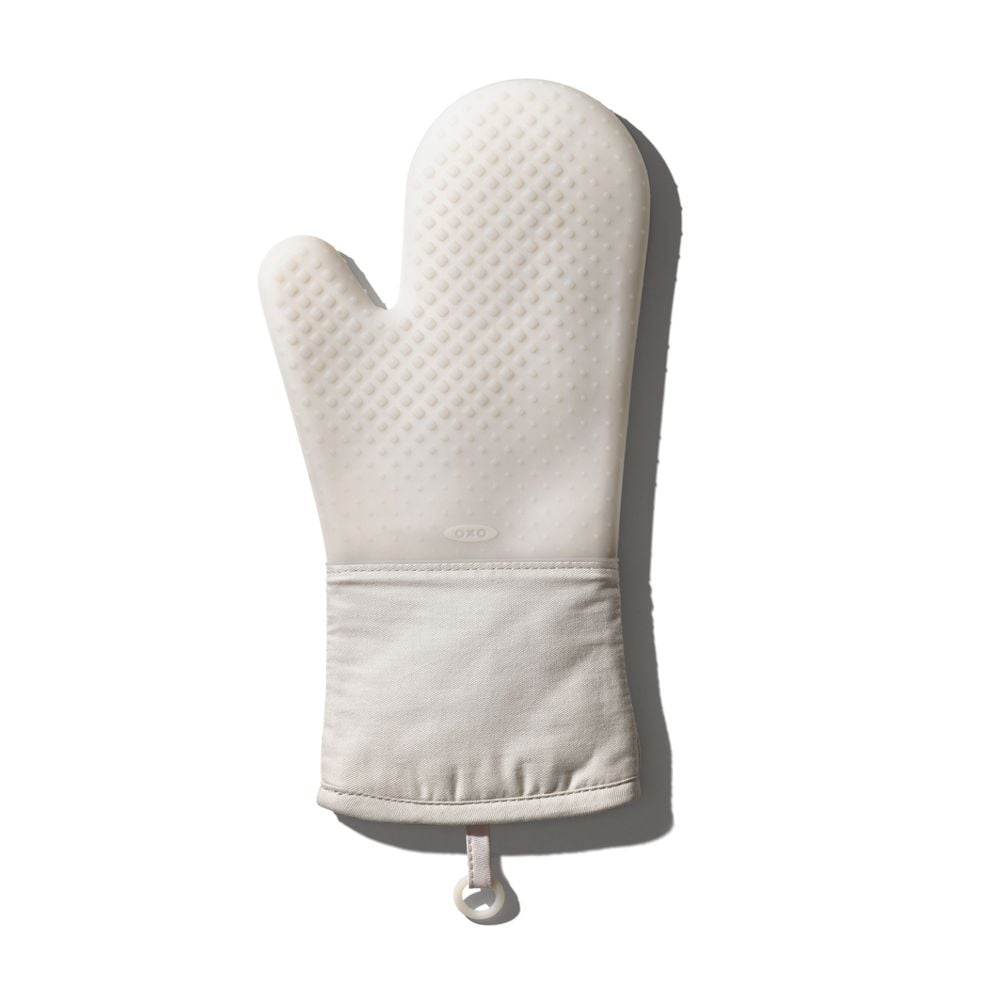 OXO Silicone Oven Mitt (Oat) by OXO - ISBN: 0840097700748