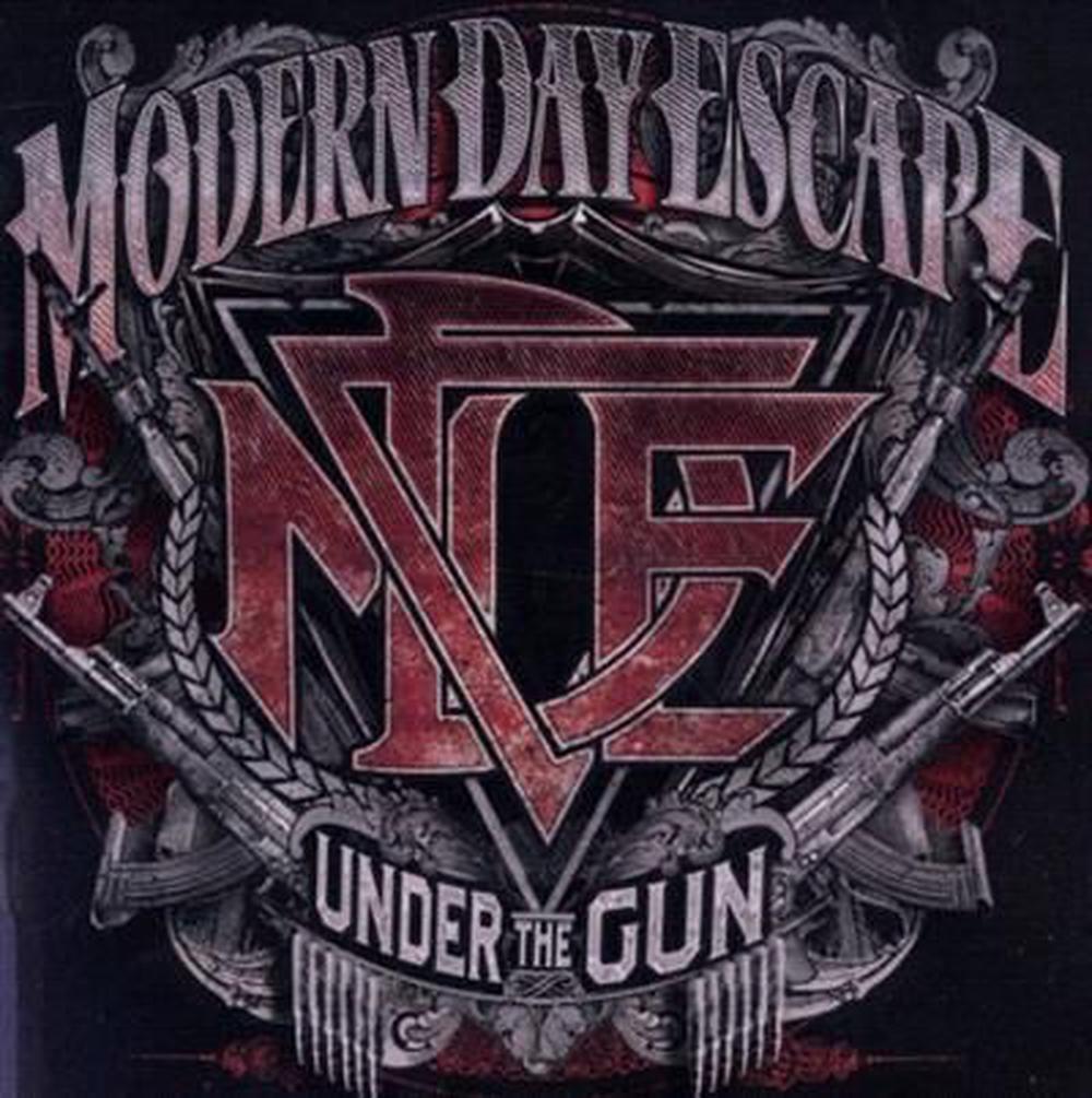 Under The Gun - ISBN: 0897896004003
