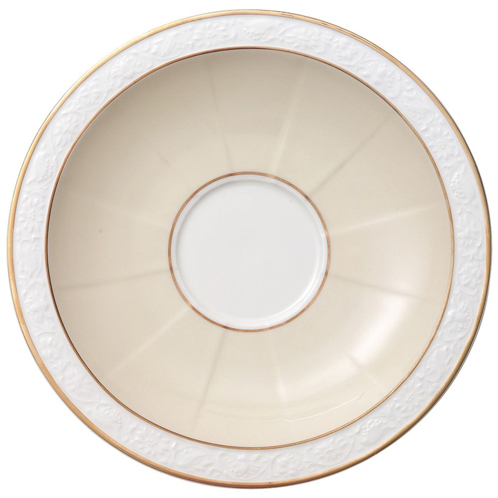 Villeroy & Boch Ivoire Coffee Cup Saucer (Beige) - 15cm by Villeroy & Boch - ISBN: 4003686131613