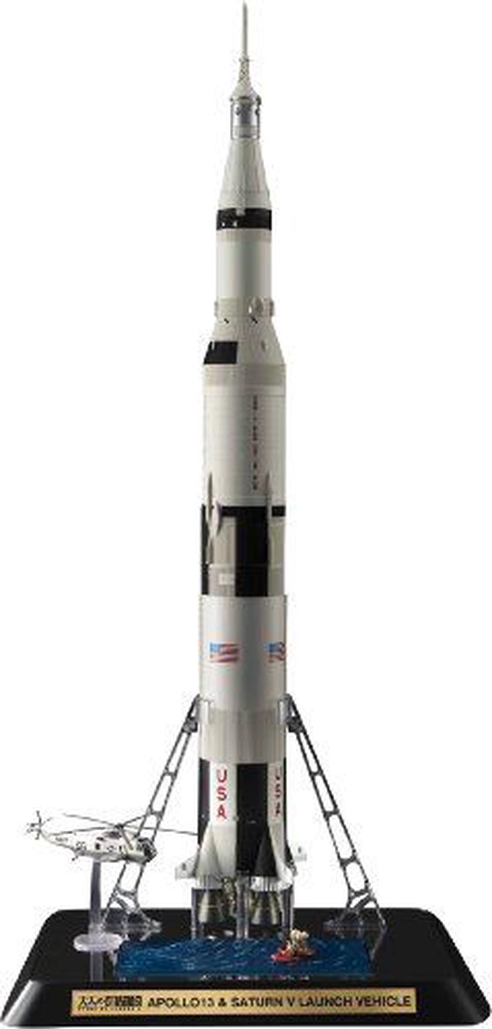 Bandai Tamashii Nations Apollo 13 and Saturn V Launch Vehicle 