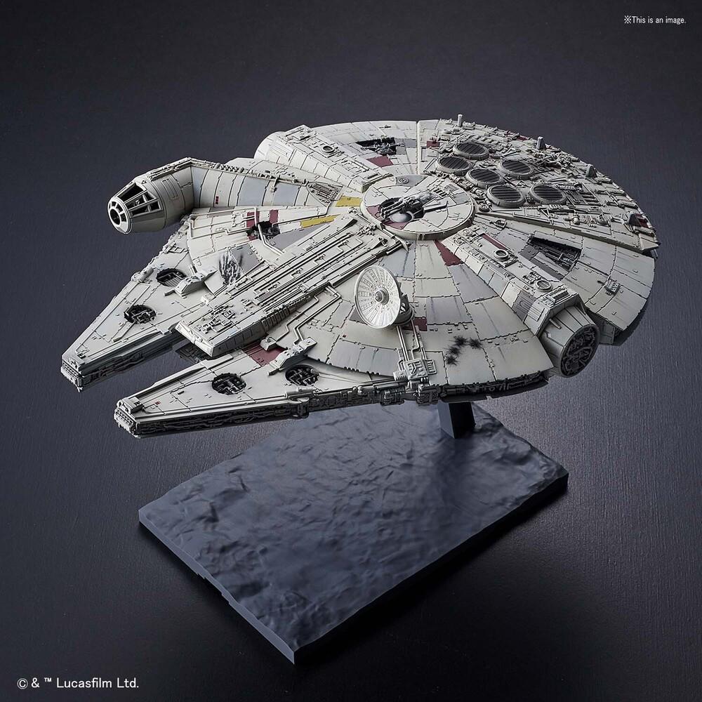 Millennium Falcon (Star Wars:The Rise of Skywalker) 1:144 Scale, 4573102581952