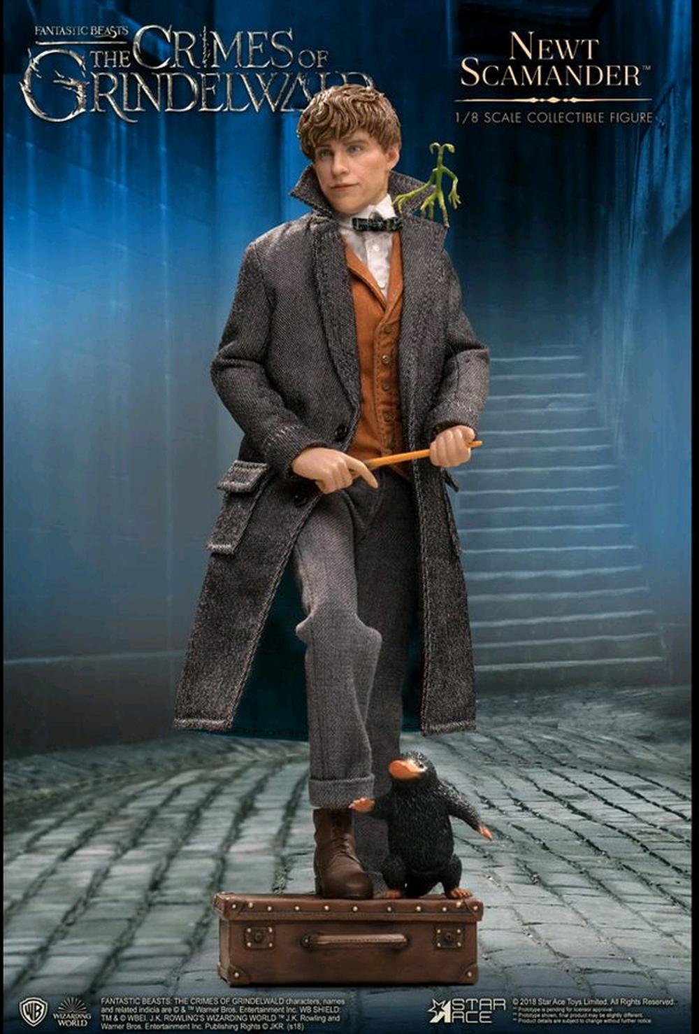 Fantastic Beasts 2: The Crimes of Grindelwald - Newt Scamander 1:8 Scale Action Figure, 4897057888264