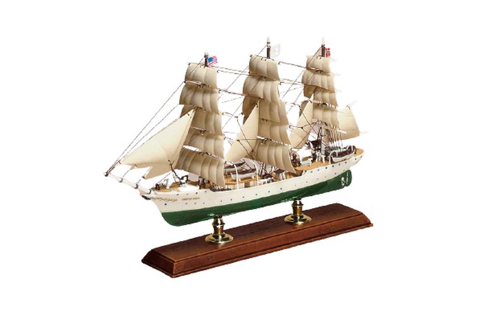 Aoshima Christian Radich 1:350 Scale, 4905083056561