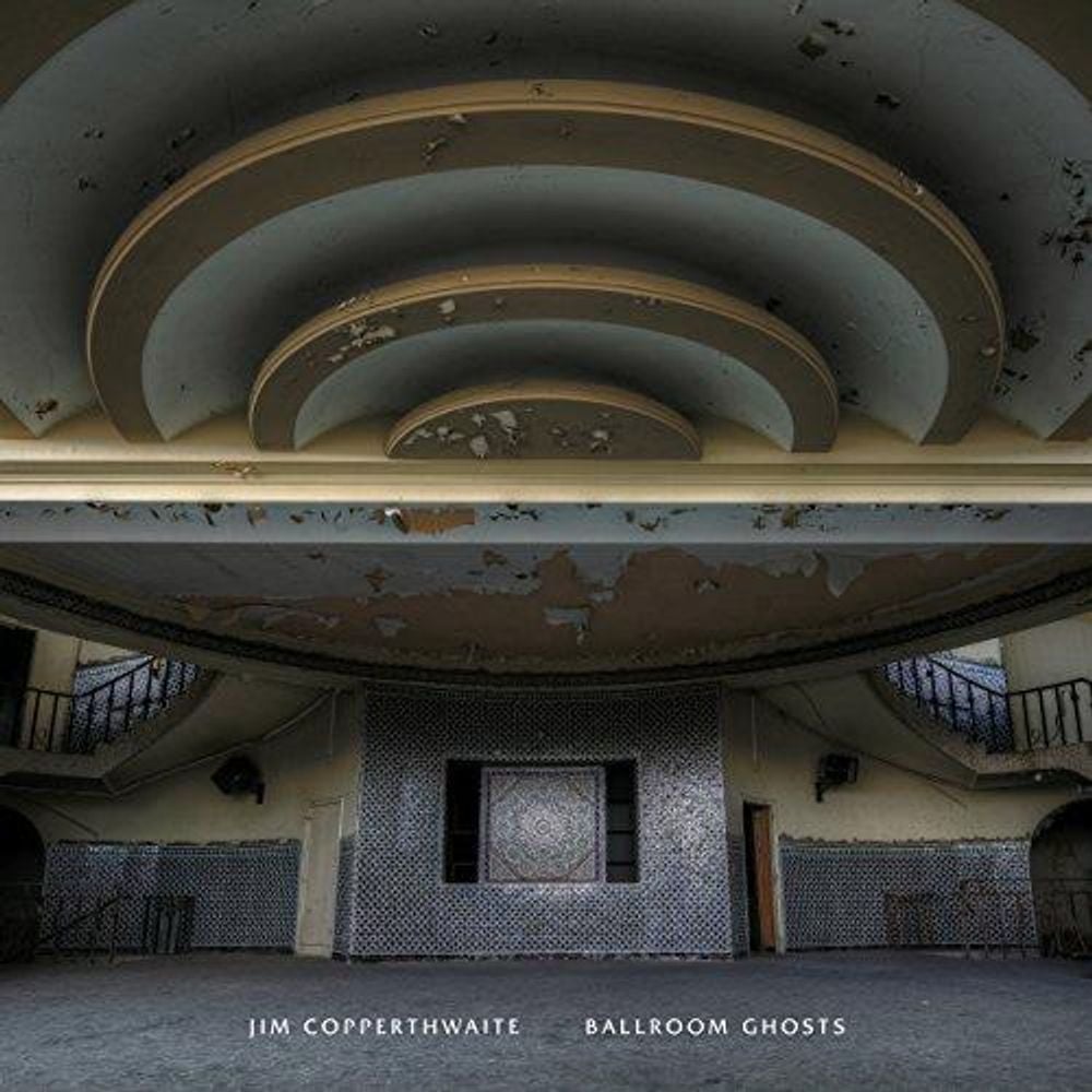 Ballroom Ghosts - ISBN: 5051083119344