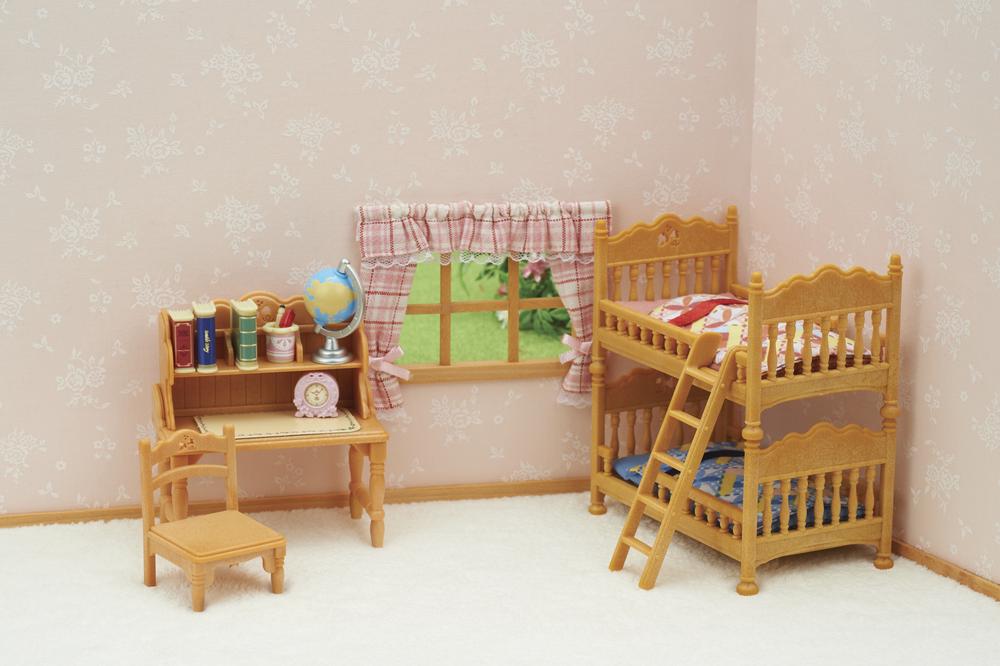 sylvanian families childrens bedroom furniture