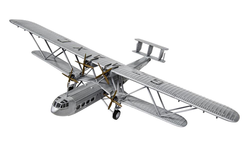 Vintage Classic Handley Page H.P.42 Heracles Model Kit, 1:144 Scale, 5055286687150