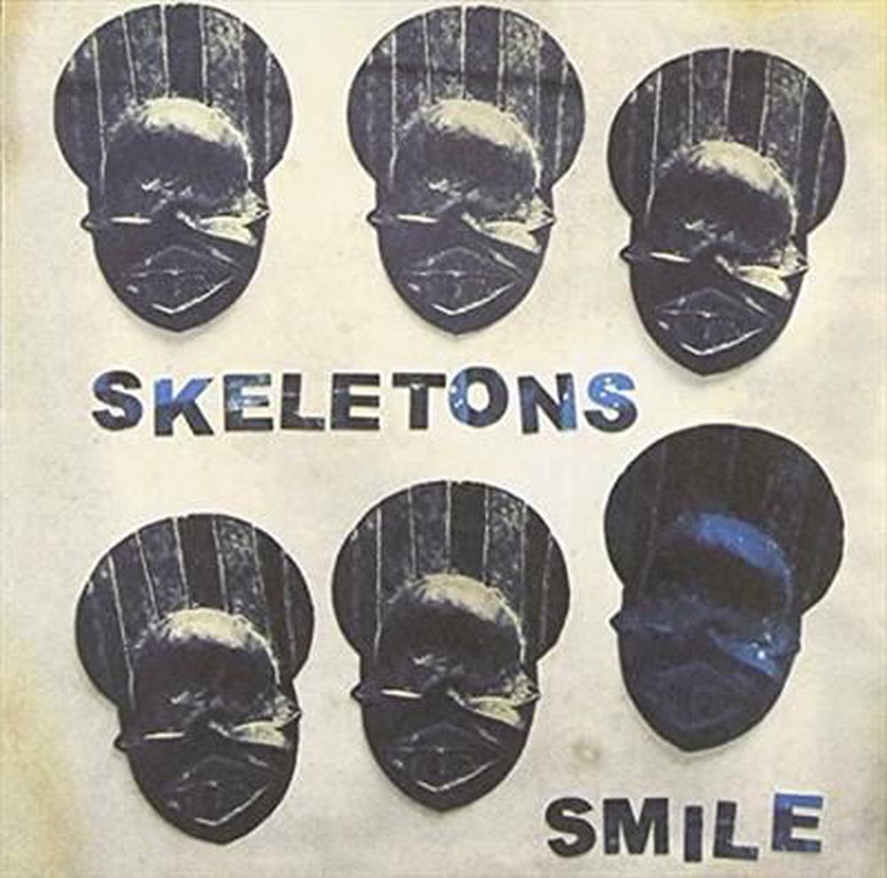 Smile - ISBN: 5060205150486