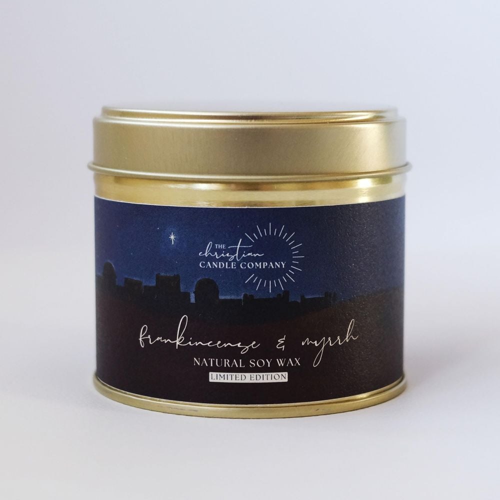 The Candle Company / Shearer Candles Comfort & Joy Frankincense & Myrrh Scented Candle in Tin by The Candle Company / Shearer Candles - ISBN: 5060321071221