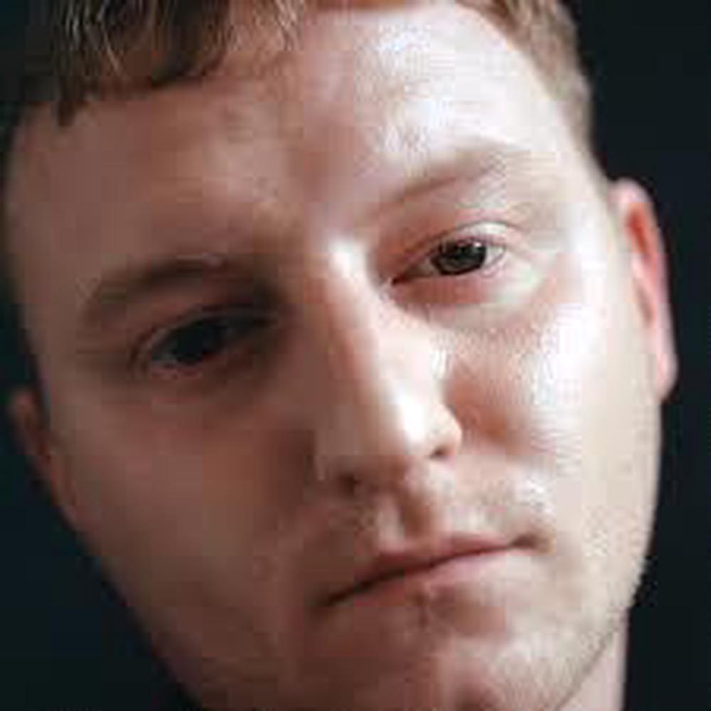 Empty, 5400863017057