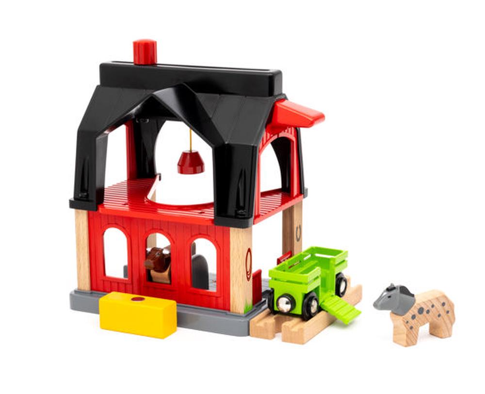 BRIO Animal Barn Playset, 7312350360127