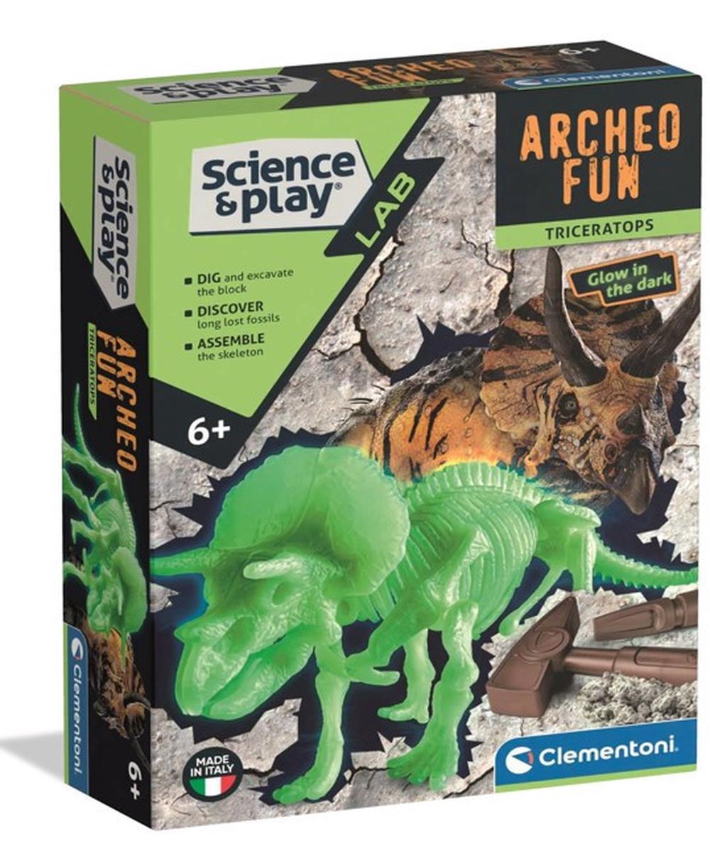 Clementoni Science & Play Dig Kit - Triceratops by Clementoni - ISBN: 8005125751259