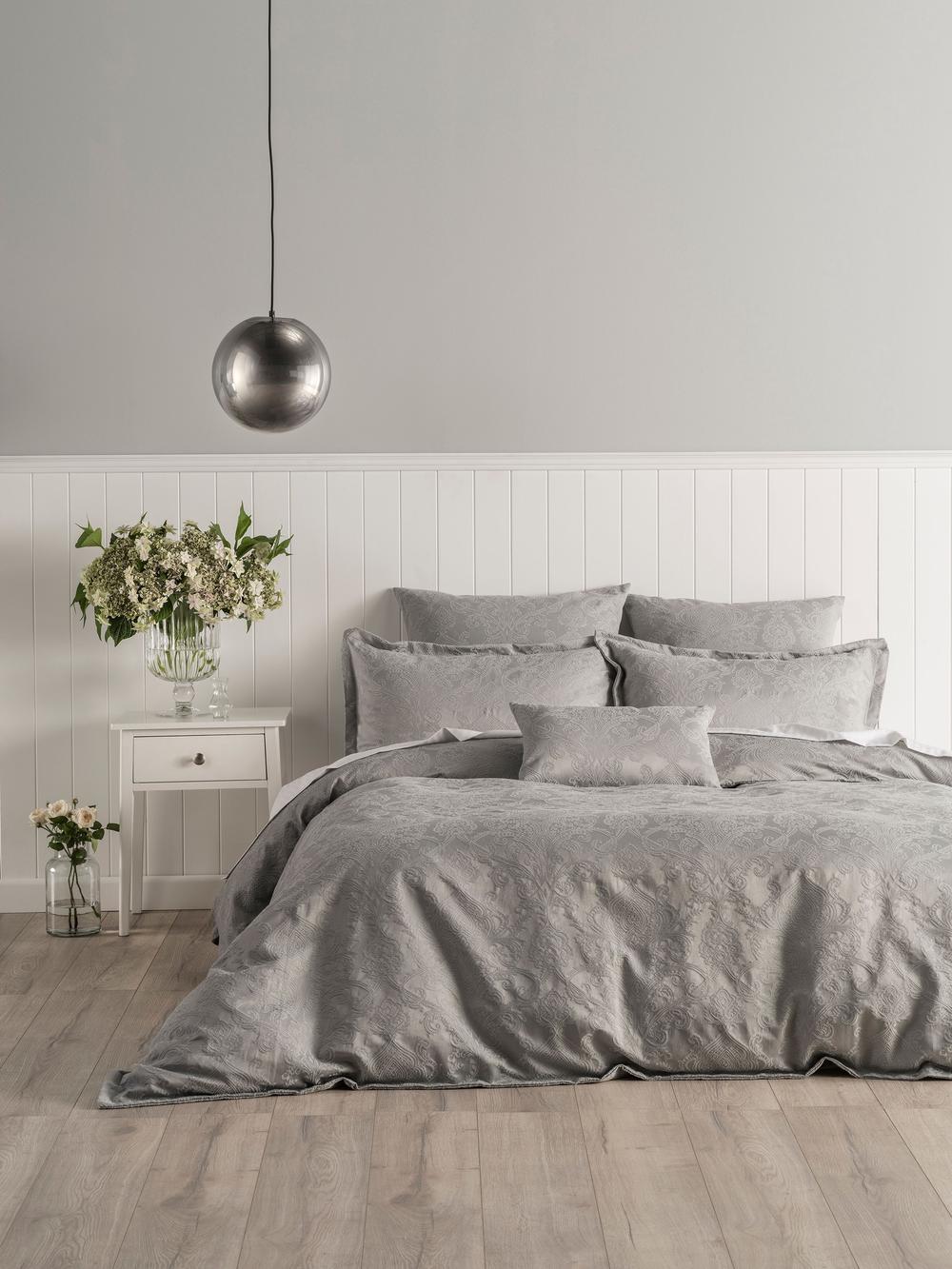 Onkaparinga Esther Quilt Cover Set (Silver) King Buy online at The Nile