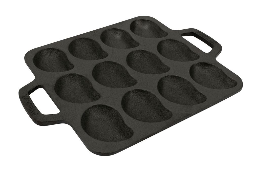 Pyrolux Pyrocast Cast Iron Oyster Tray Pan by Pyrolux - ISBN: 9313803118591