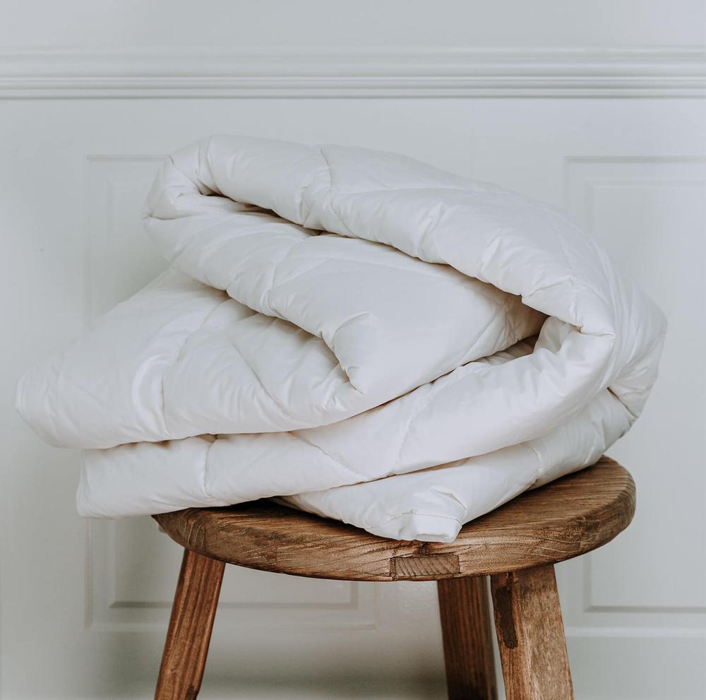 Bambi HypoAllergenic Wool Underblanket Queen Buy online at The Nile