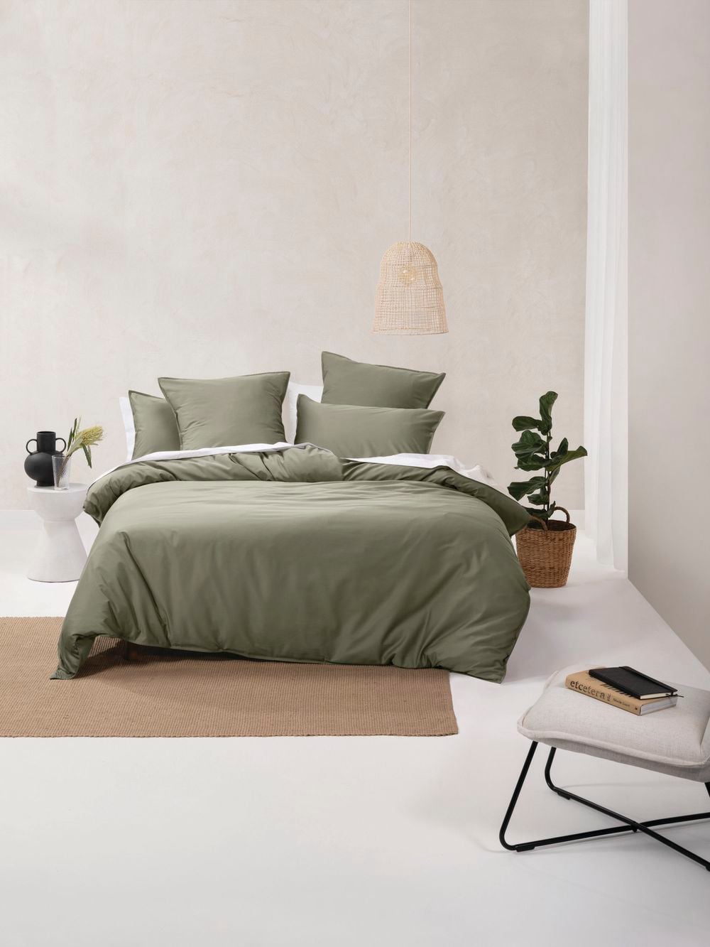 Linen House Nara Quilt Cover Set (Moss) - Single by Linen House - ISBN: 9317146468559