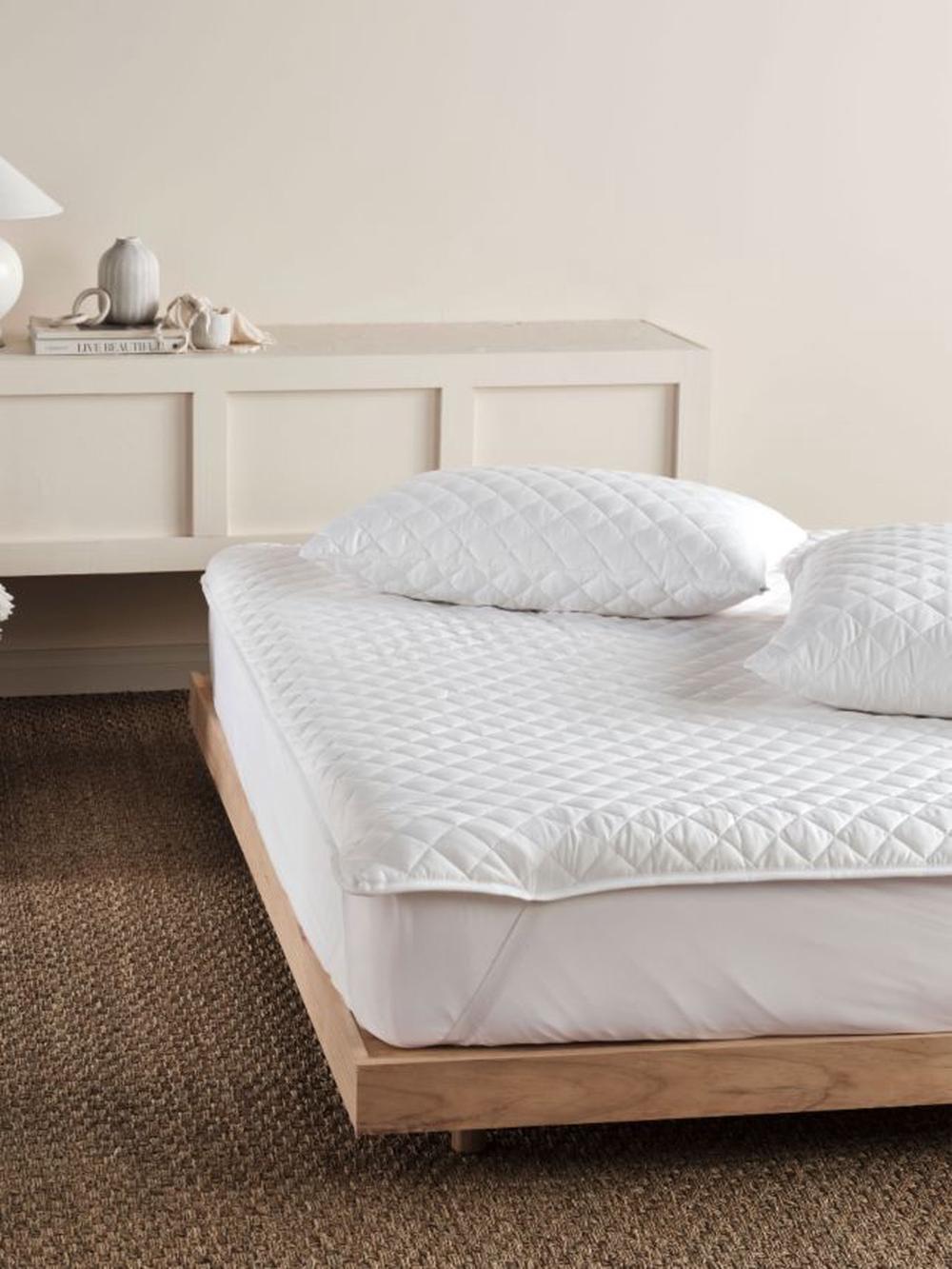 Comfy Mattress Protector (White), 9317146469389