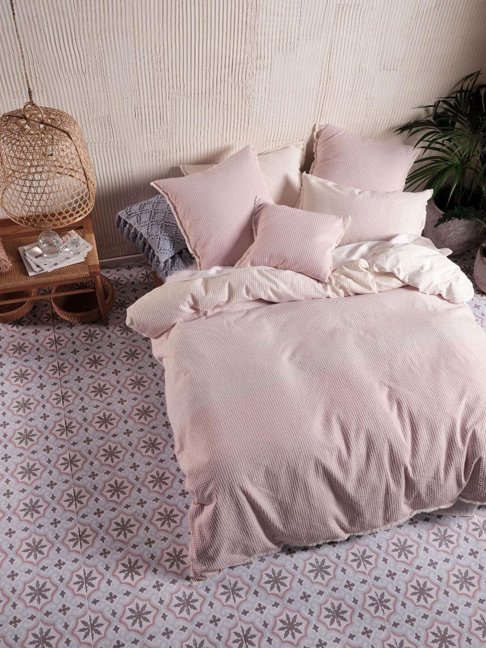 Linen House Lagos Quilt Cover Set (Blossom) Double Buy online at
