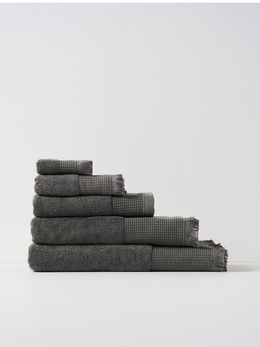 Linen House 550 GSM Eden Hand Towel (Charcoal) - 40x71cm by Linen House - ISBN: 9317146514096