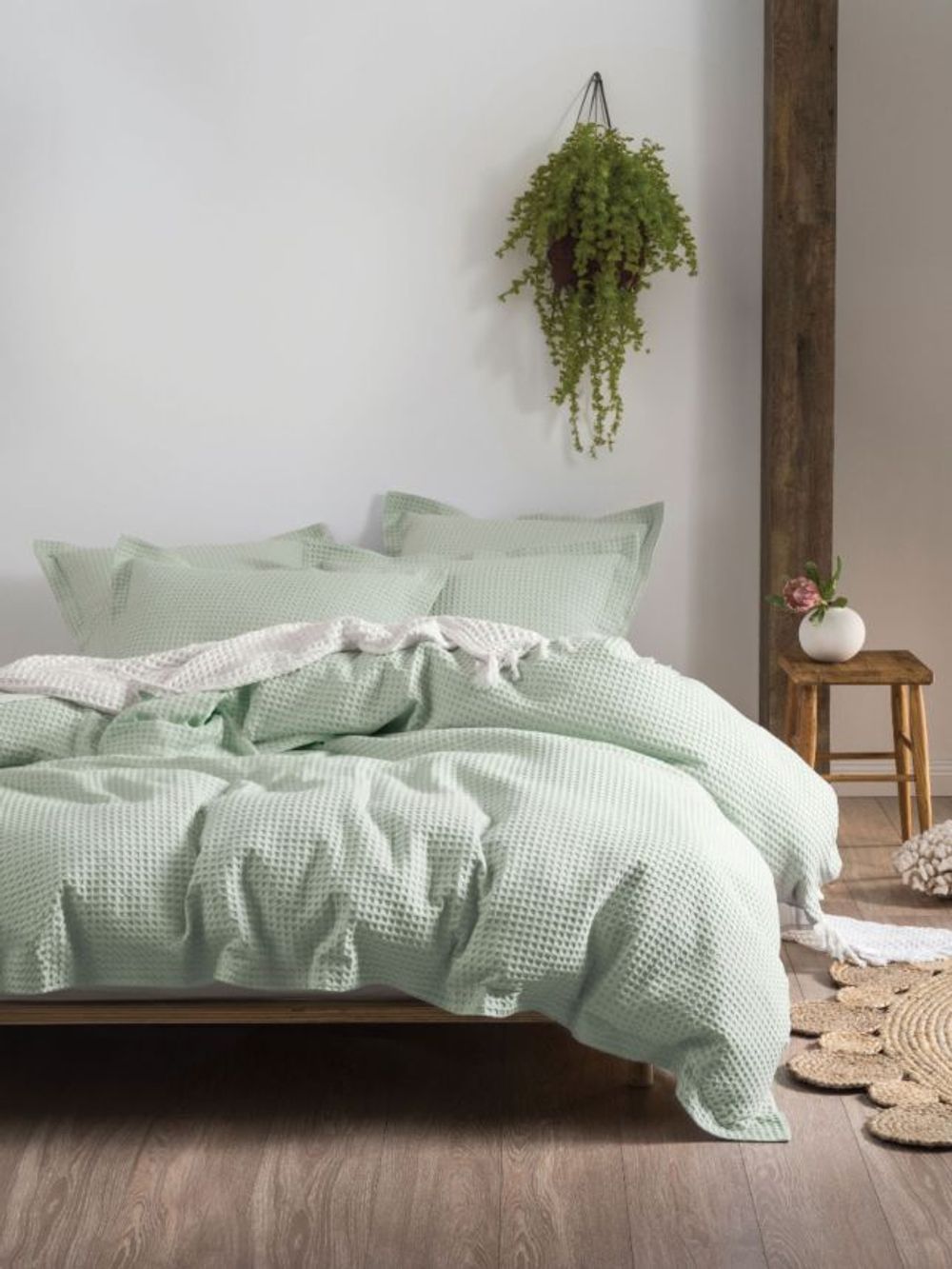 Linen House Deluxe Waffle Quilt Cover Set (Mist) - Single by Linen House - ISBN: 9317146532786