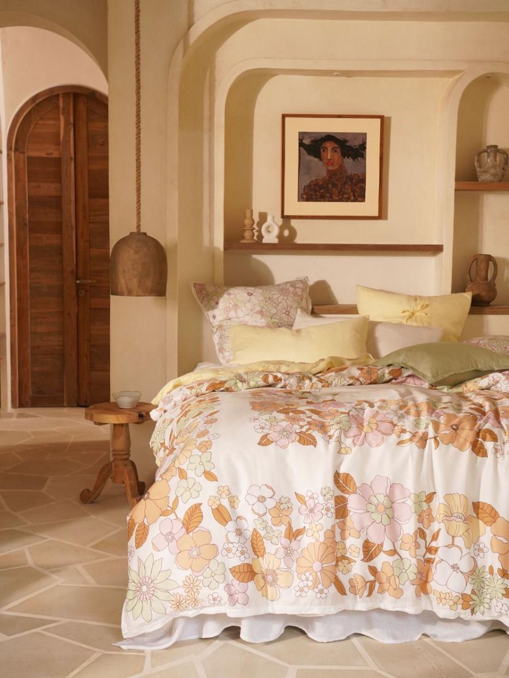 Linen House Poppy Quilt Cover Set - Queen, 9317146537880