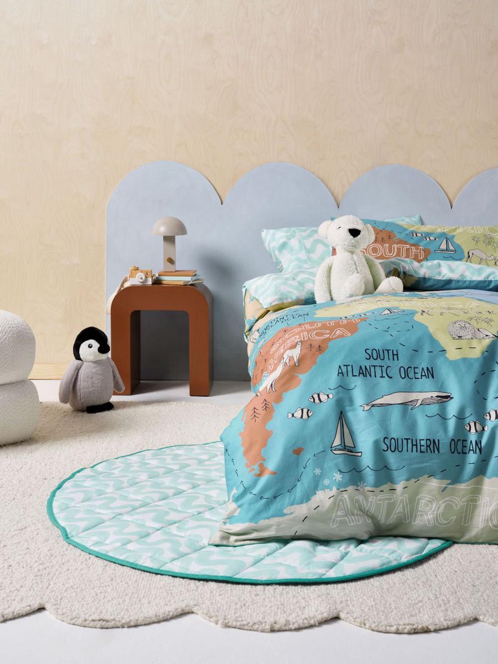 Linen House Kids Atlas Quilt Cover Set - Queen, 9317146550698