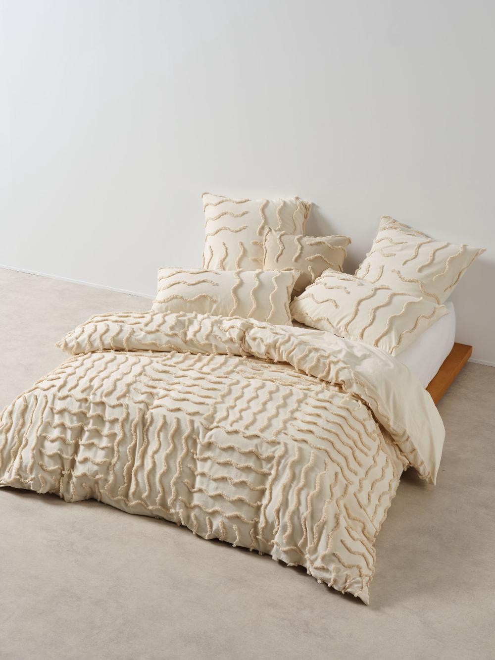 Linen House Metung Quilt Cover Set (Latte) - Queen, 9317146560215