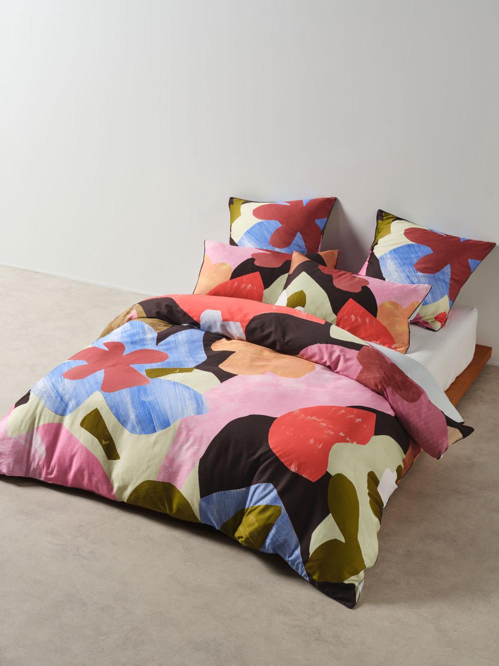 Linen House Glinda Quilt Cover Set - Queen by Linen House - ISBN: 9317146561373
