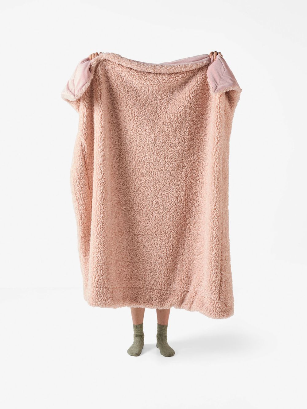 Linen House Shetland Throw (Blush) - 130x170cm by Linen House - ISBN: 9317146567757