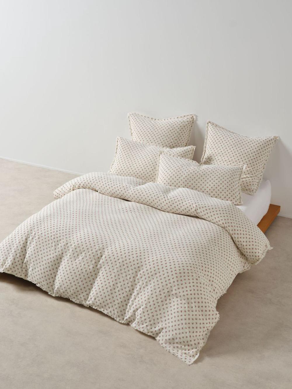 Linen House Eloise Quilt Cover Set (Natural) - Queen by Linen House - ISBN: 9317146569232