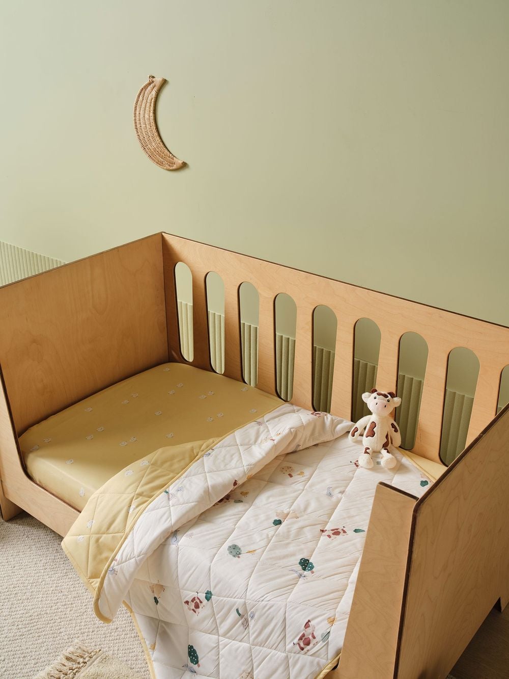 Linen House Mini Farm Cot Coverlet by Linen House - ISBN: 9317146579484