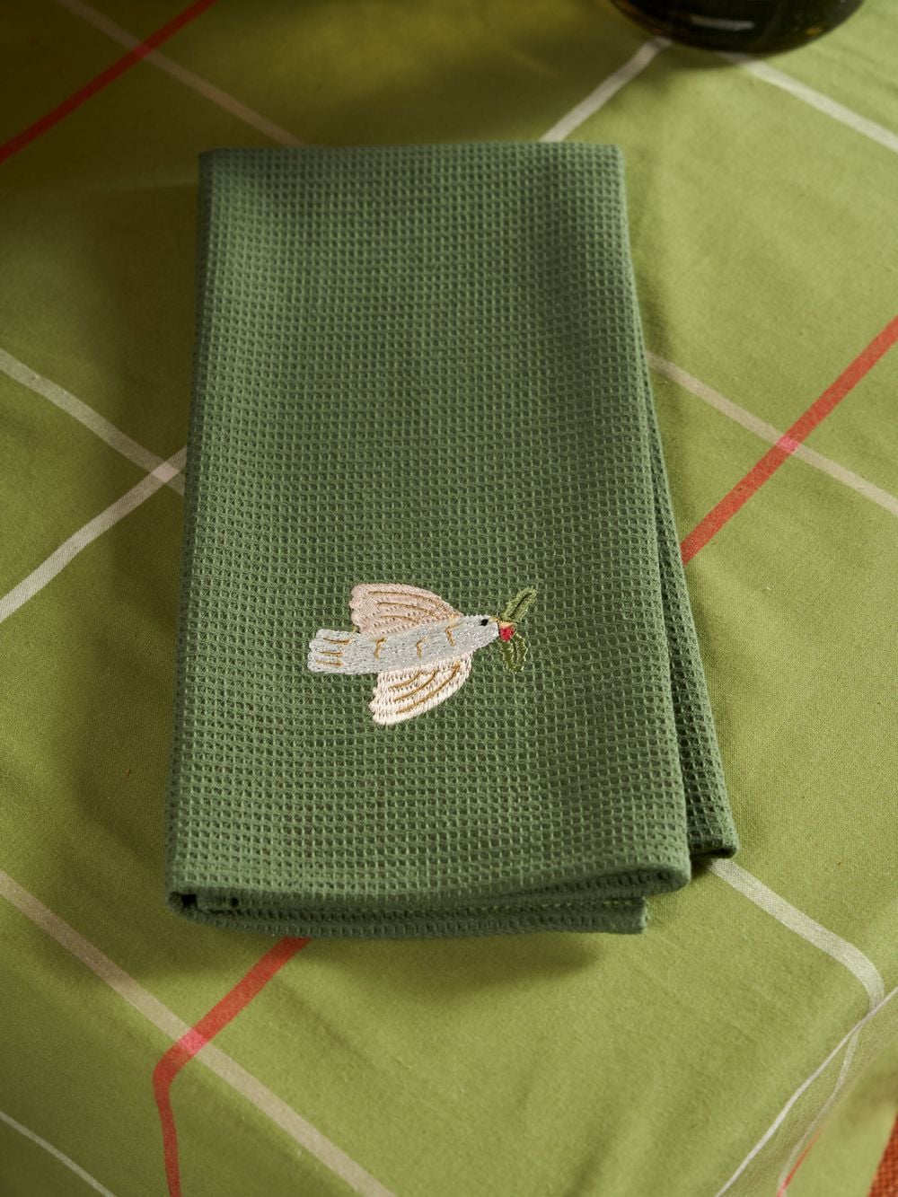 Linen House Dove Embroidered Tea Towel (Green) - 50cm x 70cm by Linen House - ISBN: 9317146581678