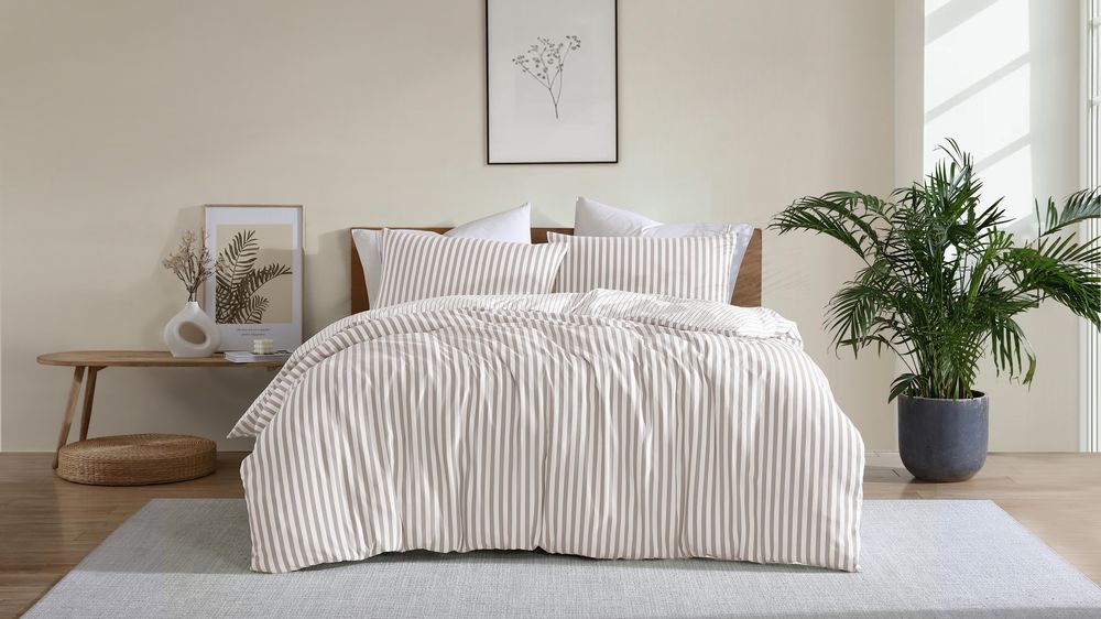 Ardor Boudoir Frankie Stripe Quilt Cover Set (Natural) - Queen by Ardor Boudoir - ISBN: 9319288685702