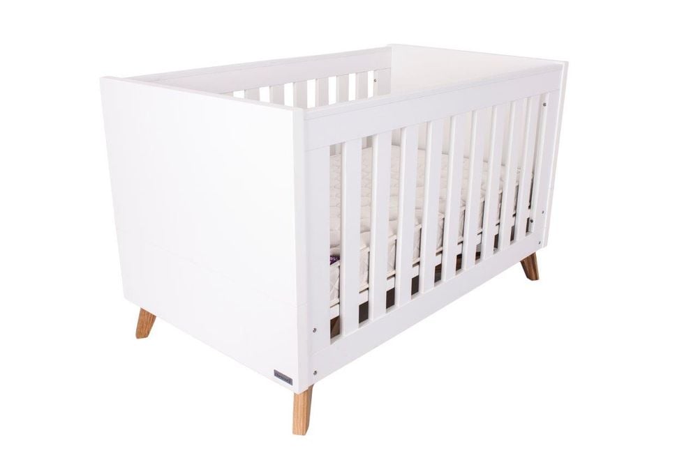 Love N Care Fjord Cot (White) by Love N Care - ISBN: 9325049018979
