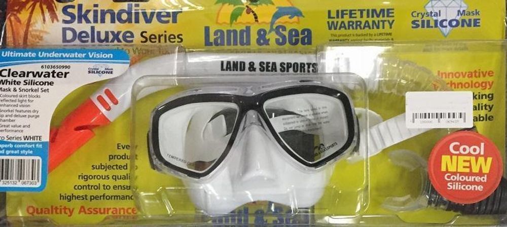 Land & Sea Clearwater Mask and Snorkel Set (White) by Land & Sea - ISBN: 9325132067303