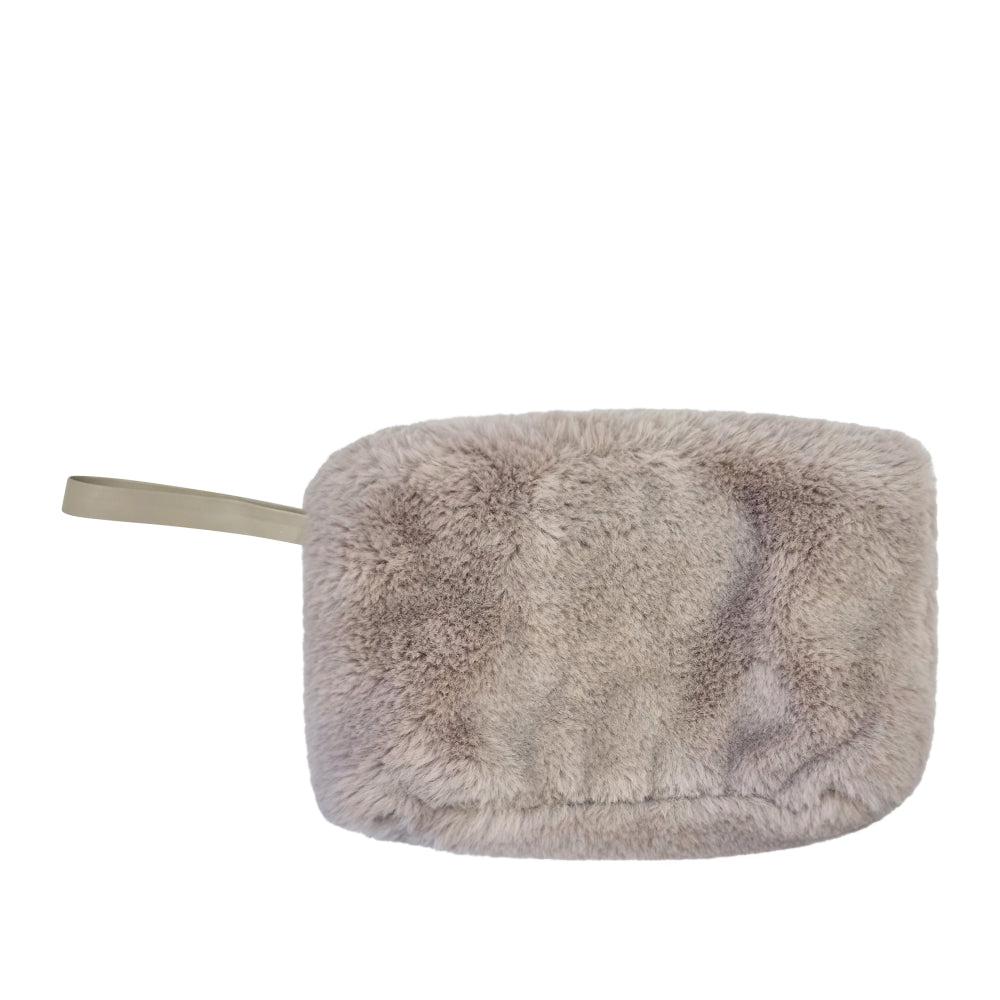J.Elliot Home Layla Faux Fur Cosmetic Bag (Nude) - 24x14.5cm by J.Elliot Home - ISBN: 9326007022458