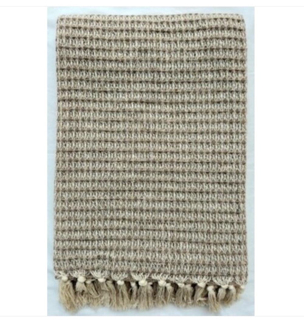 J.Elliot Loom Waffle Throw (Beige & Natural) - 130x180cm by J.Elliot - ISBN: 9326007036035