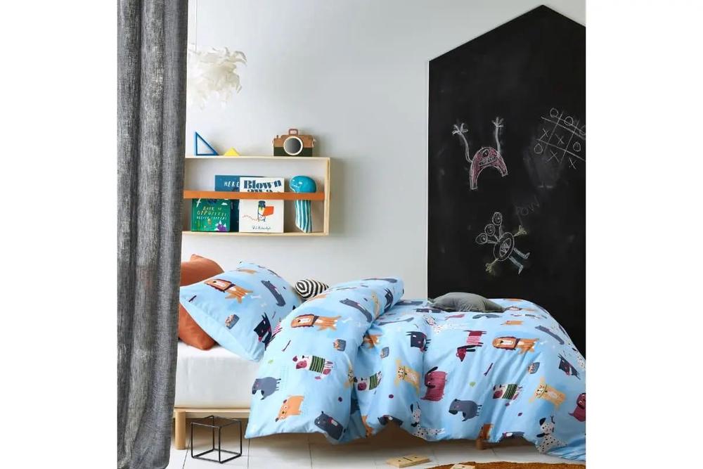 Glow in the Dark Quilt Cover Set (Woof), 9330275094116